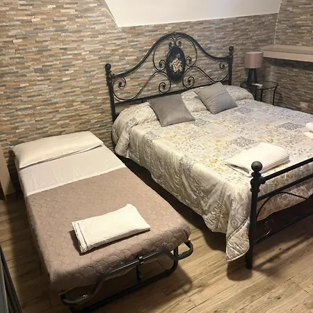 Pantaleone House 1 * Catania